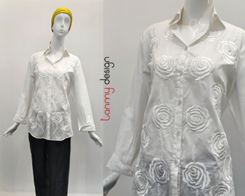 White top embroidered with roses